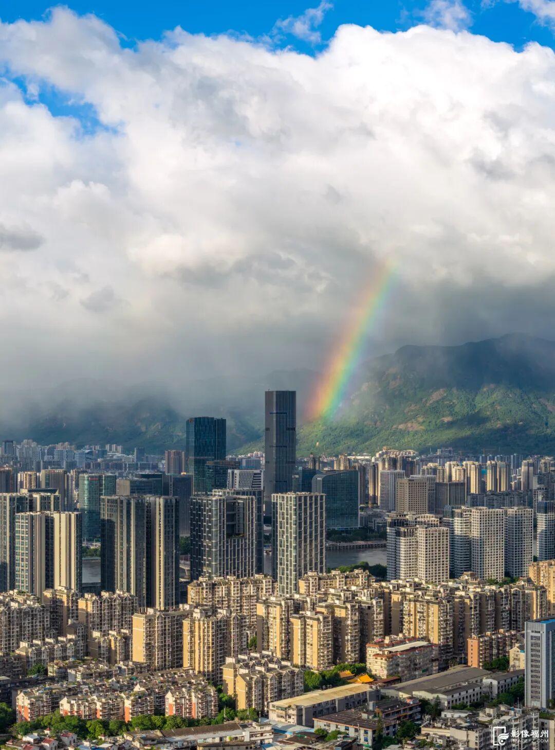 福州彩虹刷屏！见者好运！