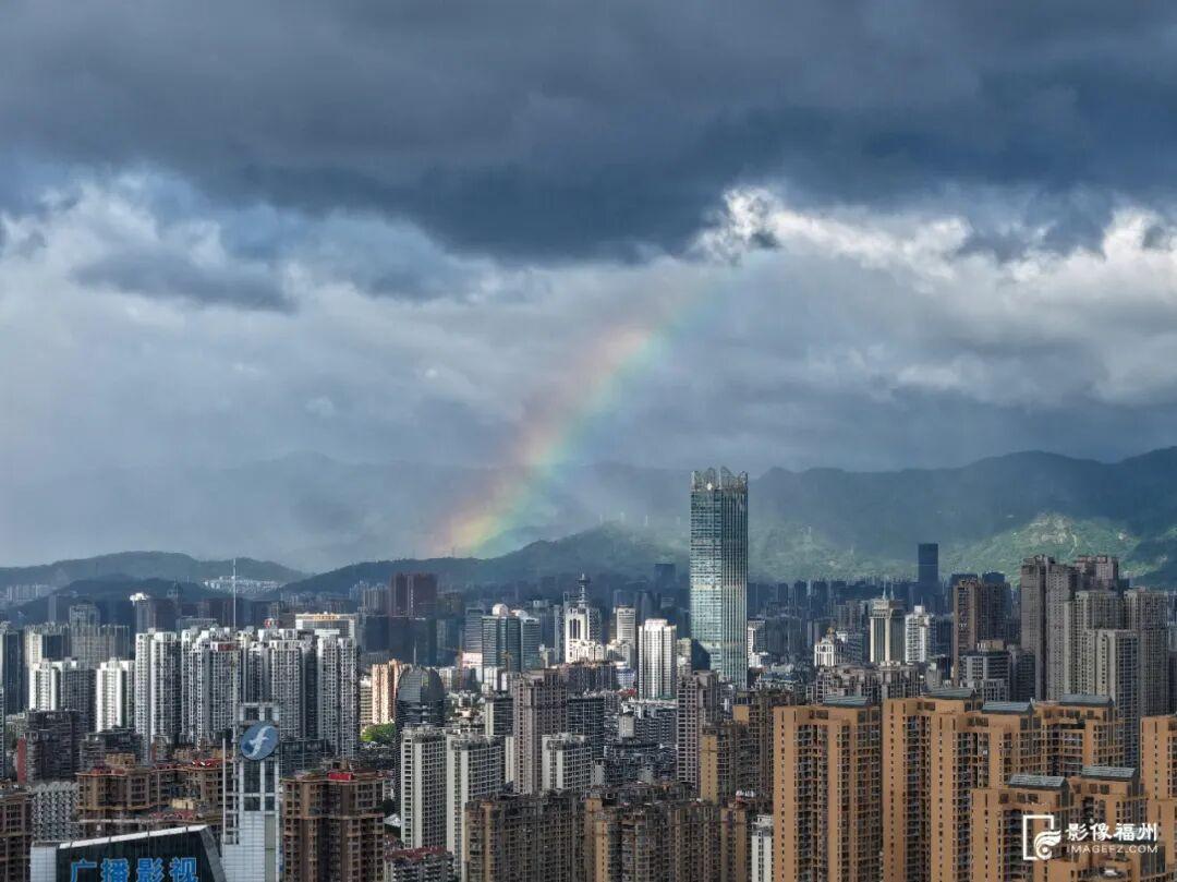 福州彩虹刷屏！见者好运！