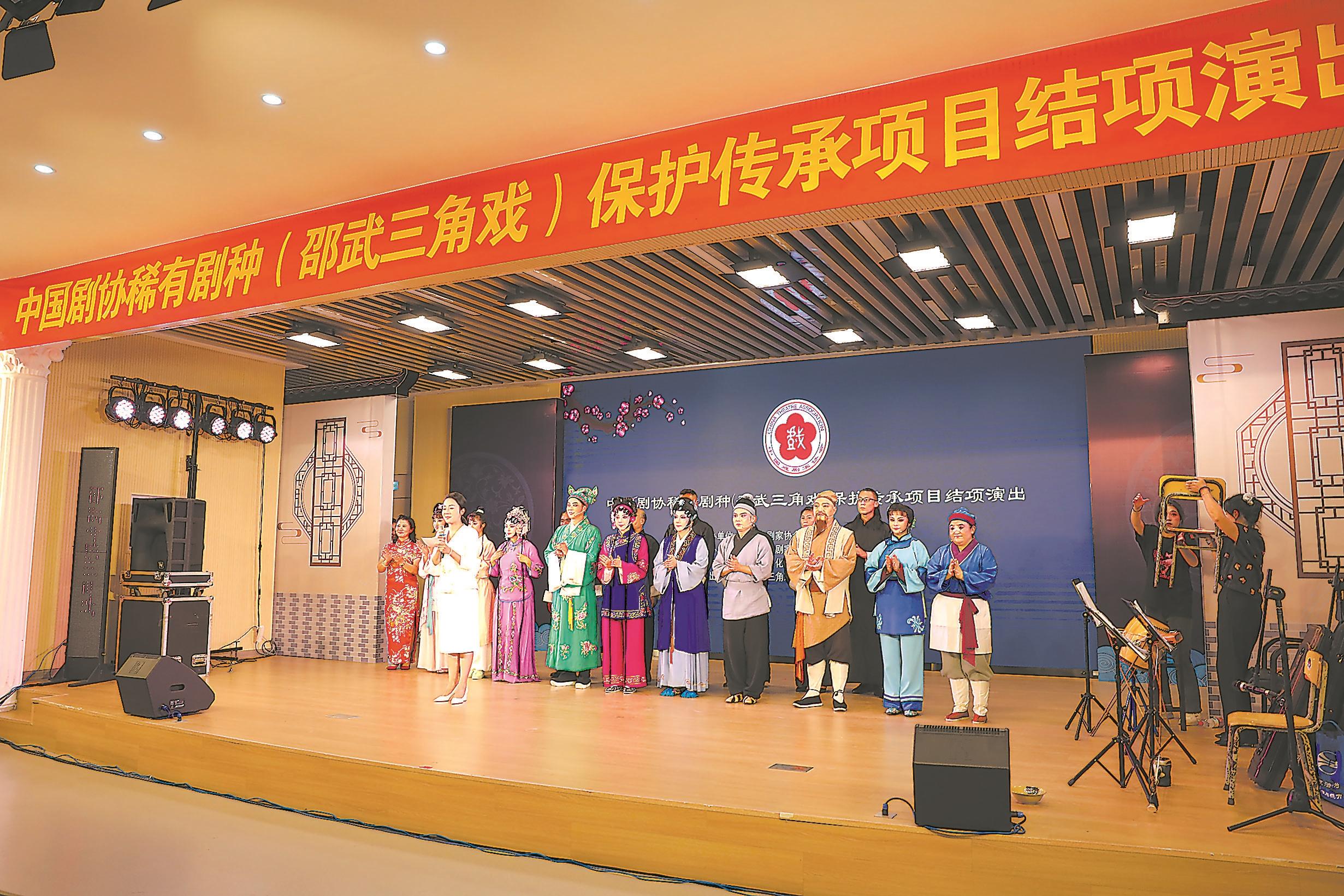 重燃散落乡间的戏曲“火种”