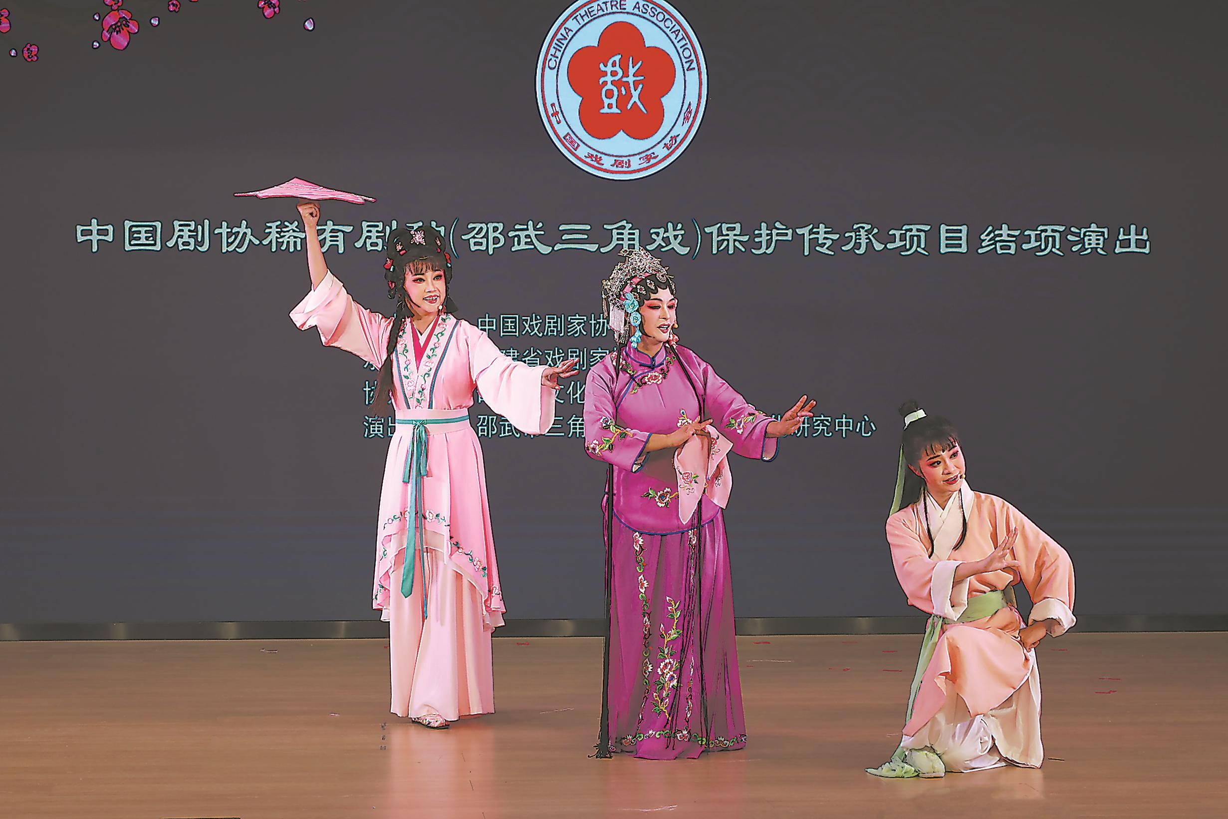 重燃散落乡间的戏曲“火种”