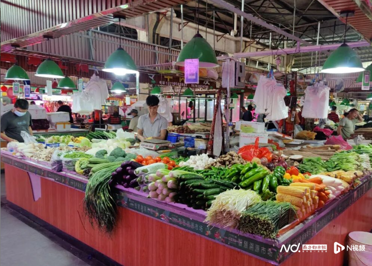广州部分超市蔬菜被抢购，只剩辣椒！最新回应来了
