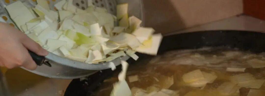 咔嚓！秋分第一声脆响！go～跟着主播进山“抢鲜”