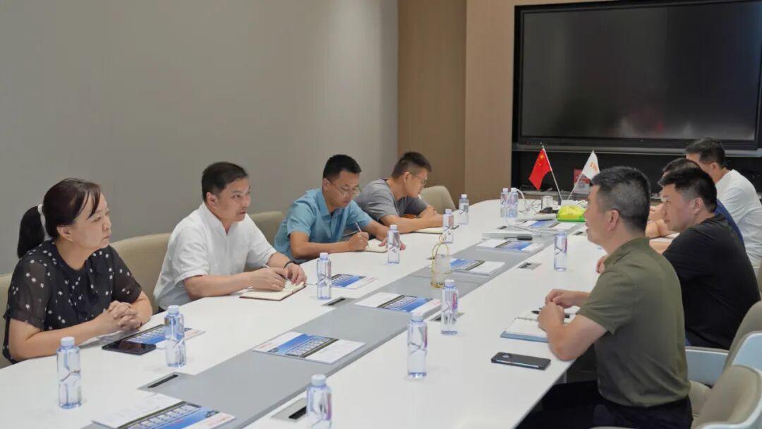 福州高新区主要领导走访服务民营企业