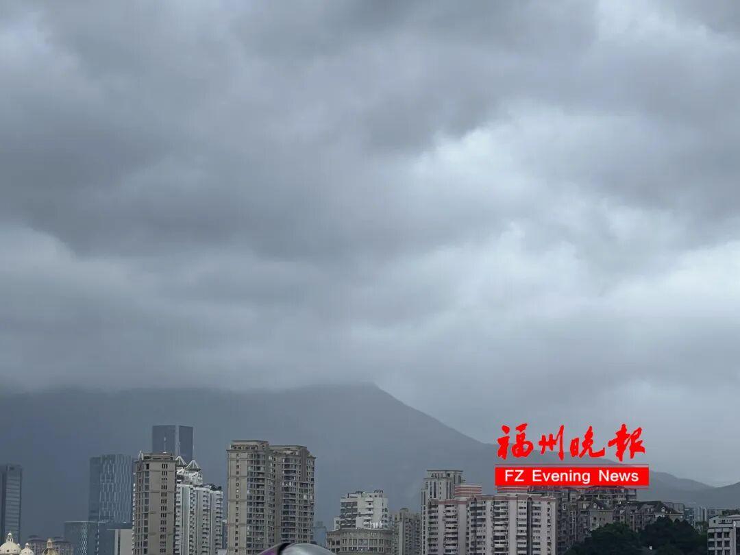 台风“桦加沙”即将登陆！新台风“博罗依”生成！