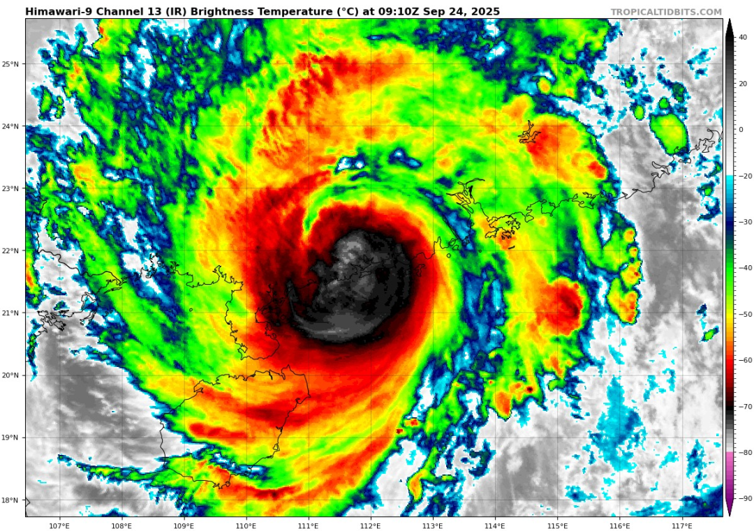 台风“桦加沙”登陆！还有两个台风……