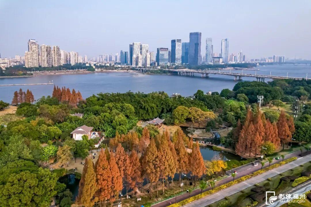 “秋水共长天一色”的美景，我们拍到了！