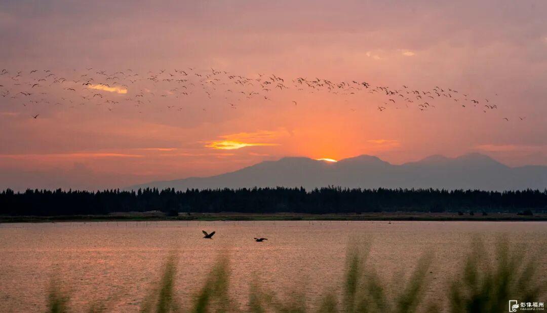 “秋水共长天一色”的美景，我们拍到了！