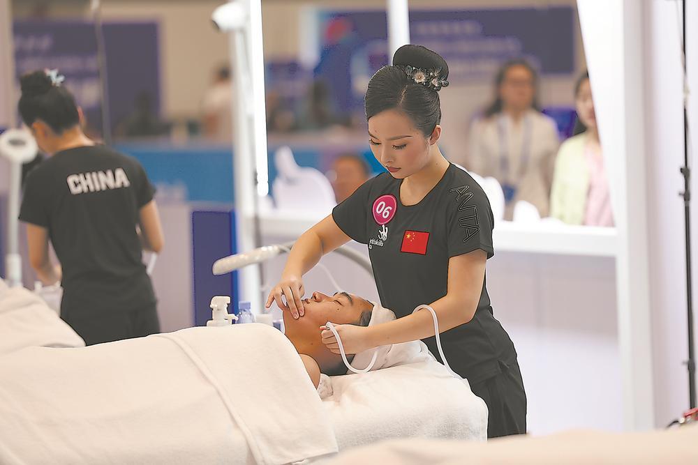 国赛赛场看“闽匠”新风采