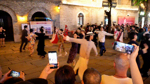 丝路电影节点燃嘉年华 跟着电影打卡福州上下杭