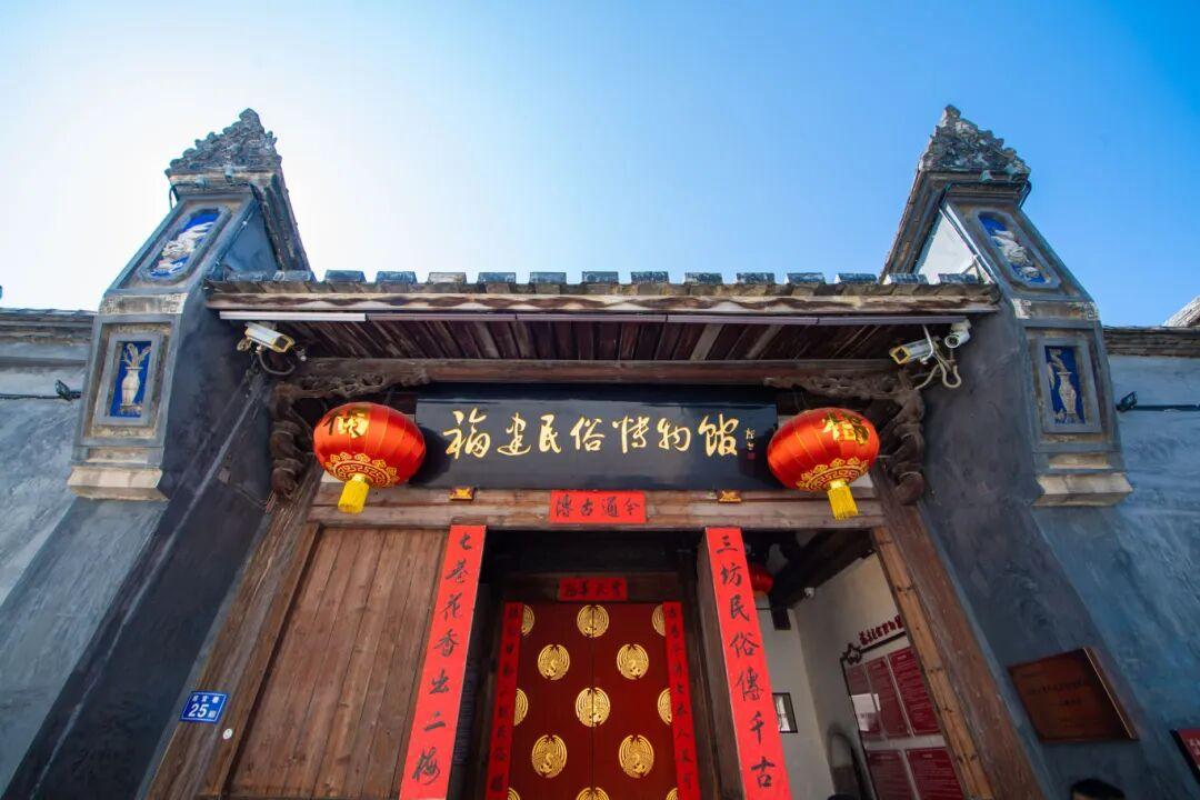 二梅书屋：梅影入窗好读书