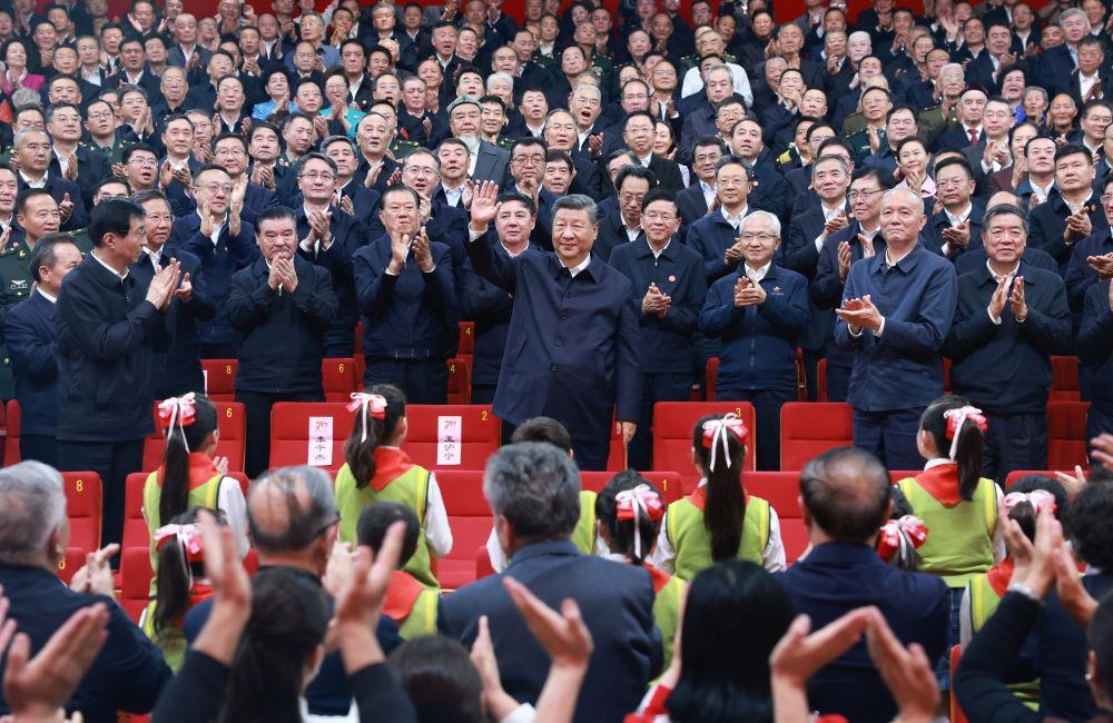 时政微观察丨大美新疆 气象万千