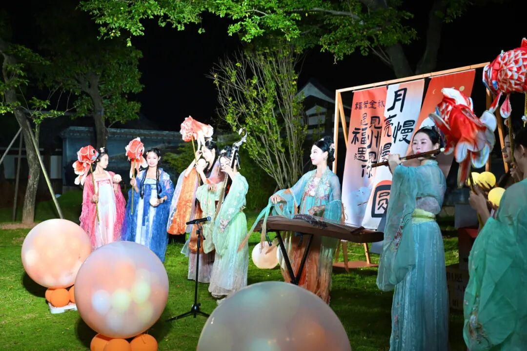 打卡！打卡！福州首个！今天好多人来