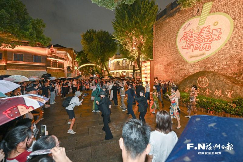 在福州，看电影如何连接世界