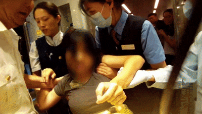 生了！母女平安！事发开往福州的动车上