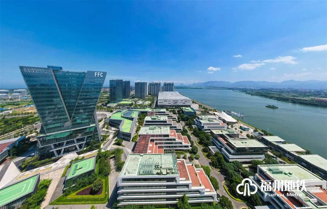 刚刚！福州滨海快线开始载客运营！