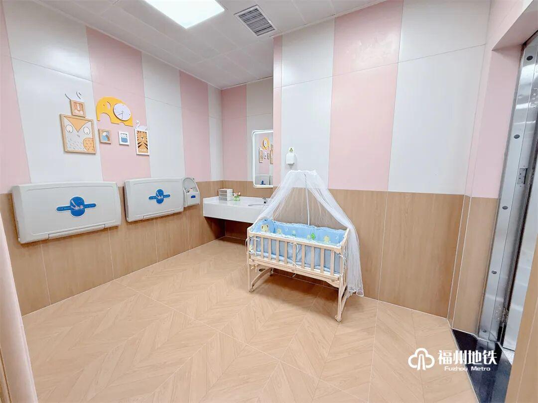 刚刚！福州滨海快线开始载客运营！