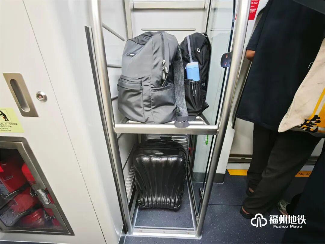 刚刚！福州滨海快线开始载客运营！