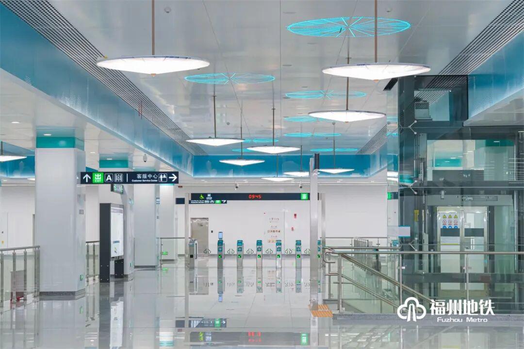 刚刚！福州滨海快线开始载客运营！