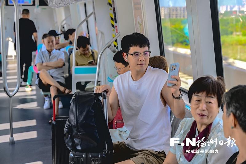 滨海快线开始载客运营 中秋国庆期间地铁全线路免费乘车