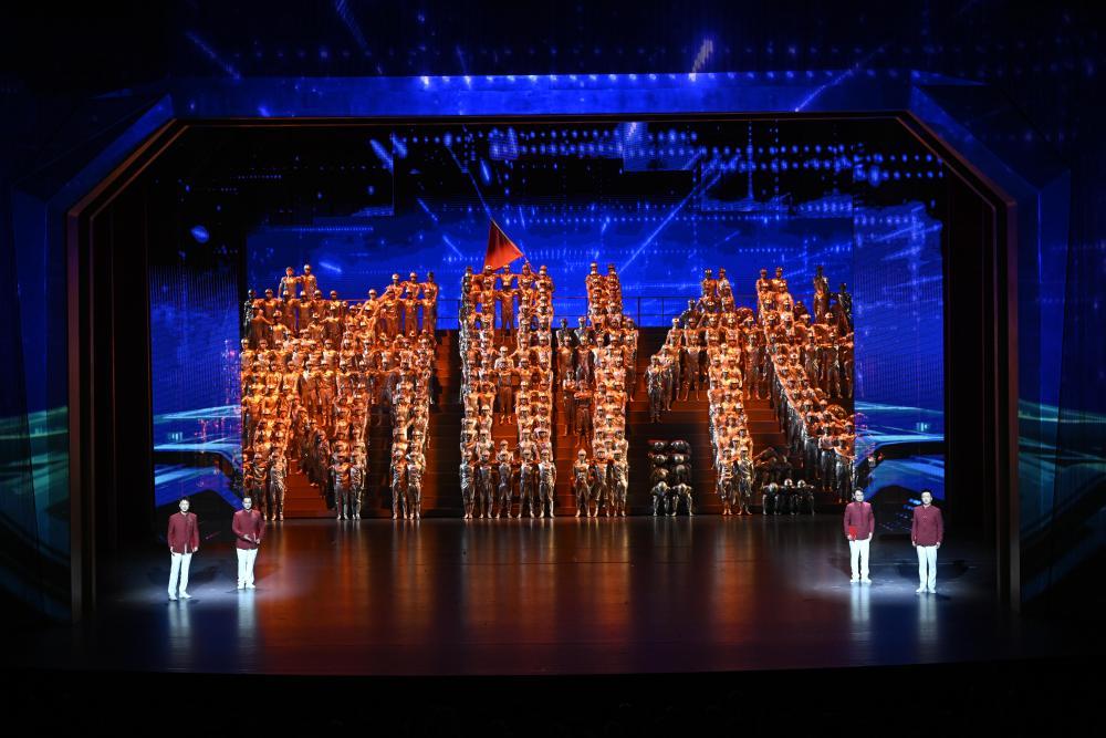 总书记新疆行 | 记者手记：时代面孔里的沧桑巨变