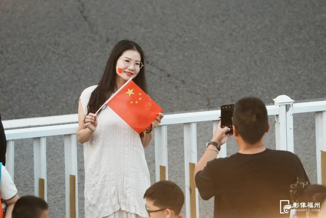 人潮涌动！今天，福州沸腾了！