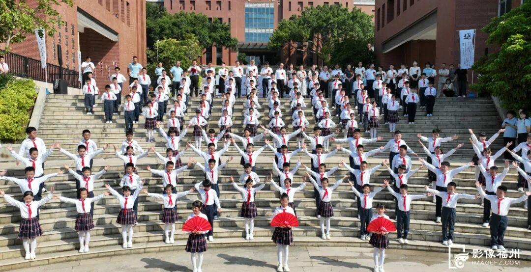 仪式感拉满！开启学子求学之路