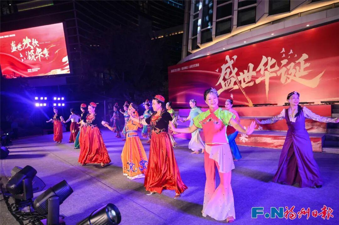 国庆长假第一天 福州掀起阵阵热潮