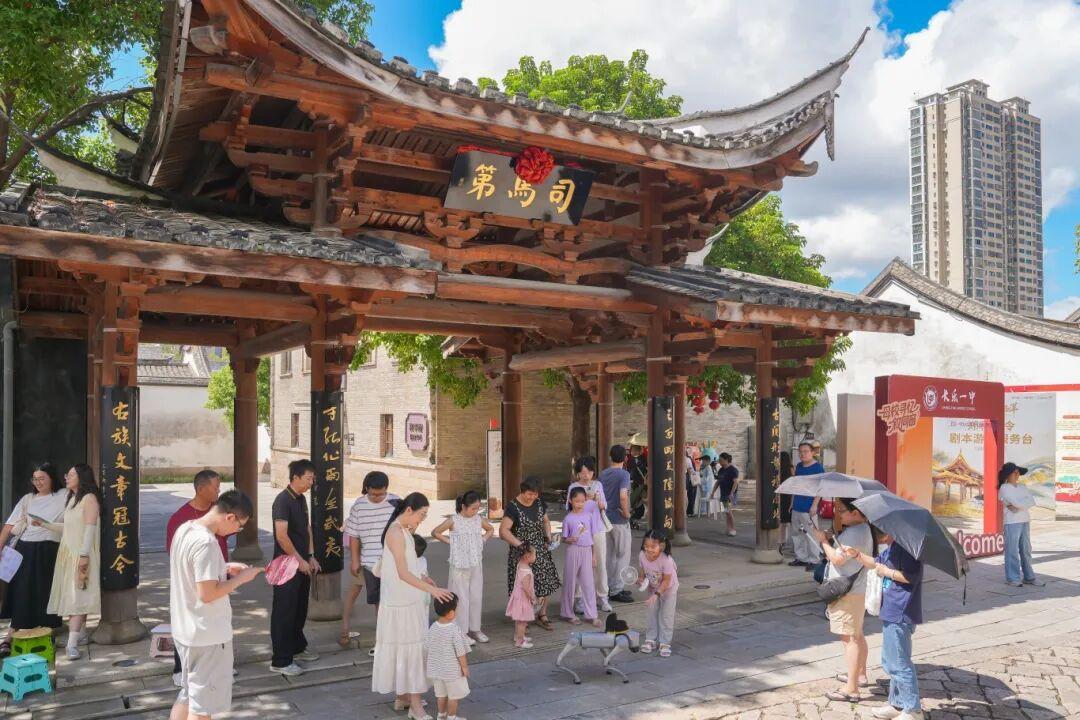 假期过半，福州文旅商融合，热潮奔涌！