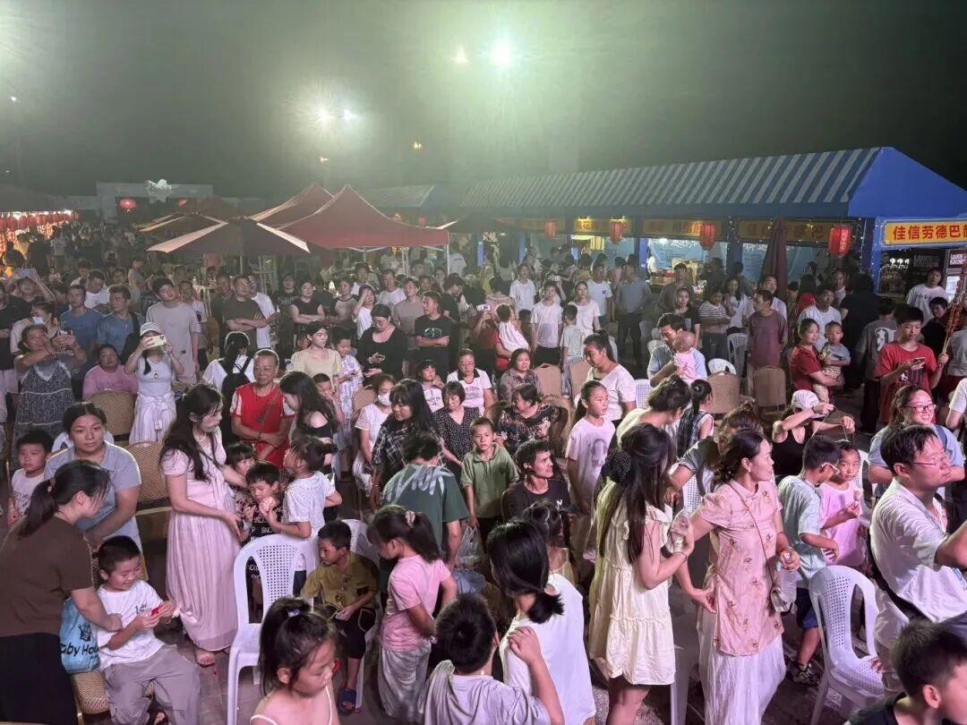 国庆第五天，央媒聚焦：两岸同胞迎中秋，榕城日夜皆精彩！