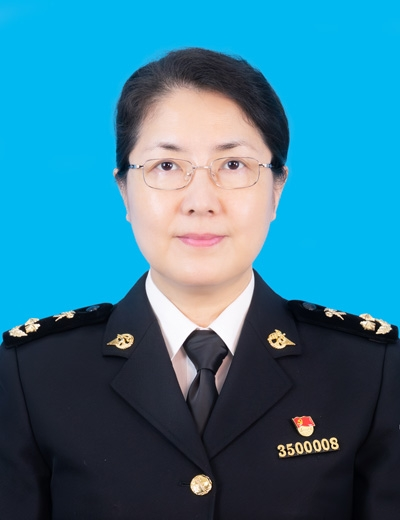 戴从容，来福建履新