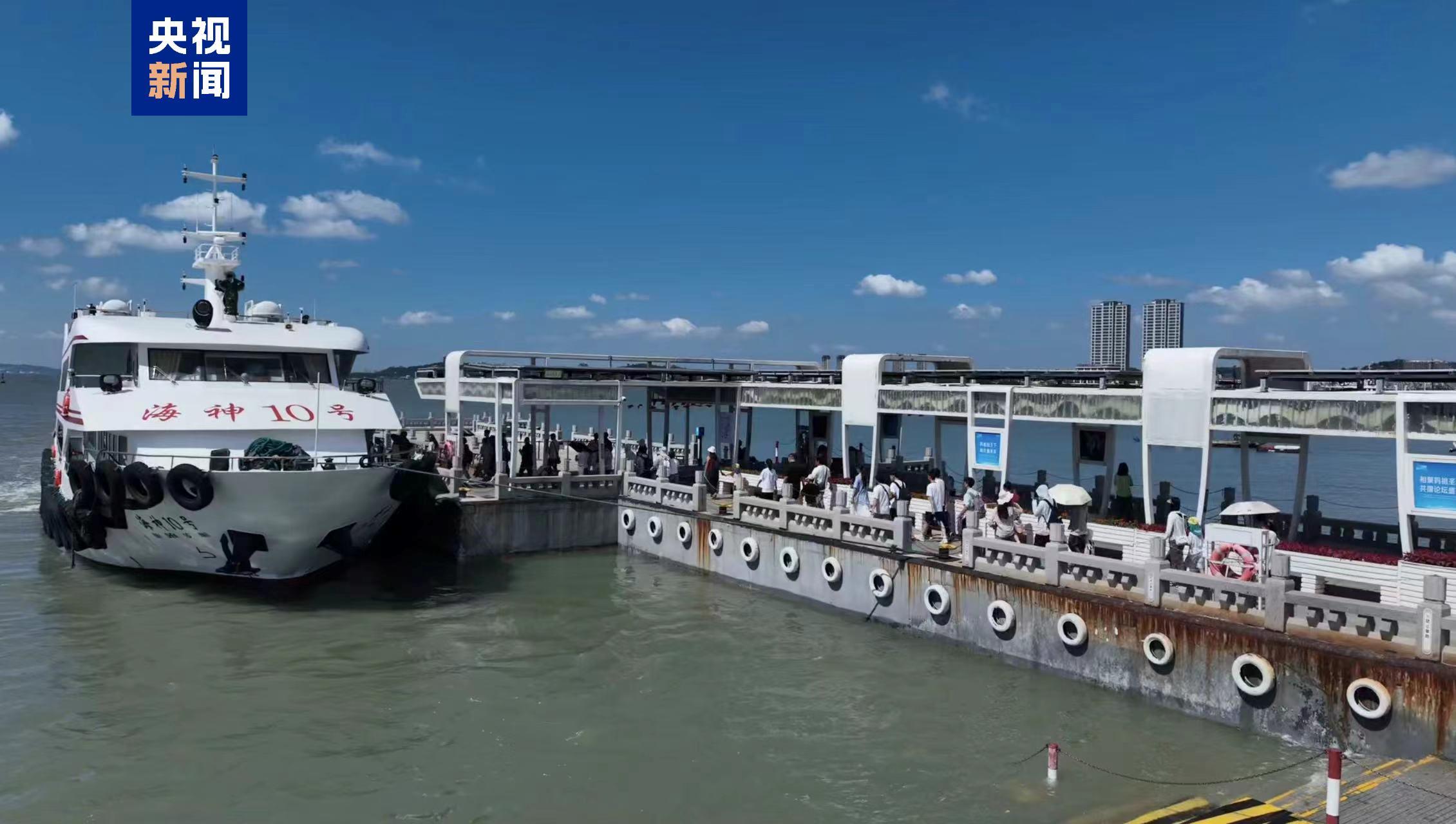 假期福建水路客运火爆 闽江夜游同比增长超490%