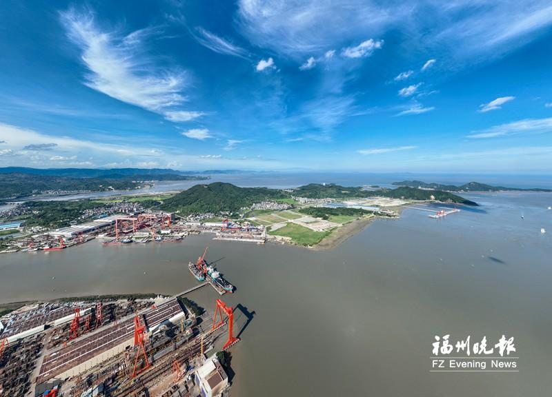 海上福州风帆劲 奋楫逐浪勇争先