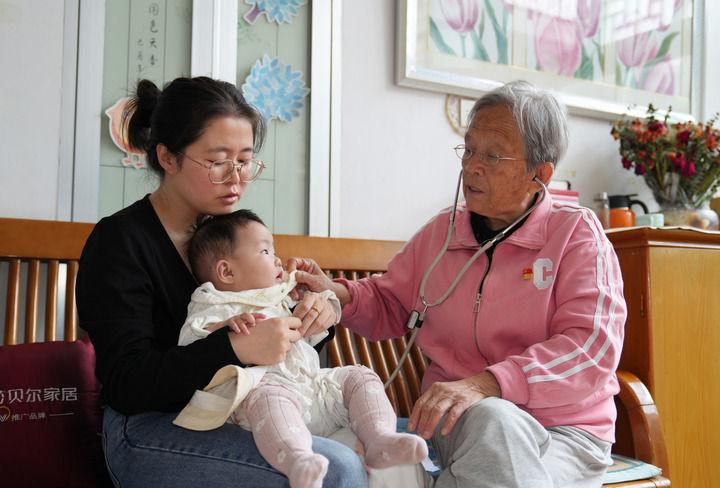 “每一位妇女都是时代的书写人、追梦的奋斗者”——以习近平同志为核心的党中央引领推动新时代妇女事业发展和妇联工作纪实