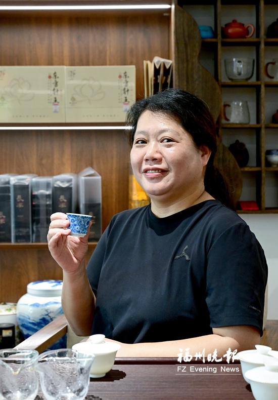 林枝瑜：技艺攻关 创制茉莉岩茶