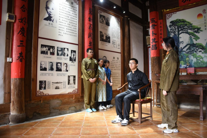 热点 | 《沉默的荣耀》热播！主人公从福州这两所中学走出