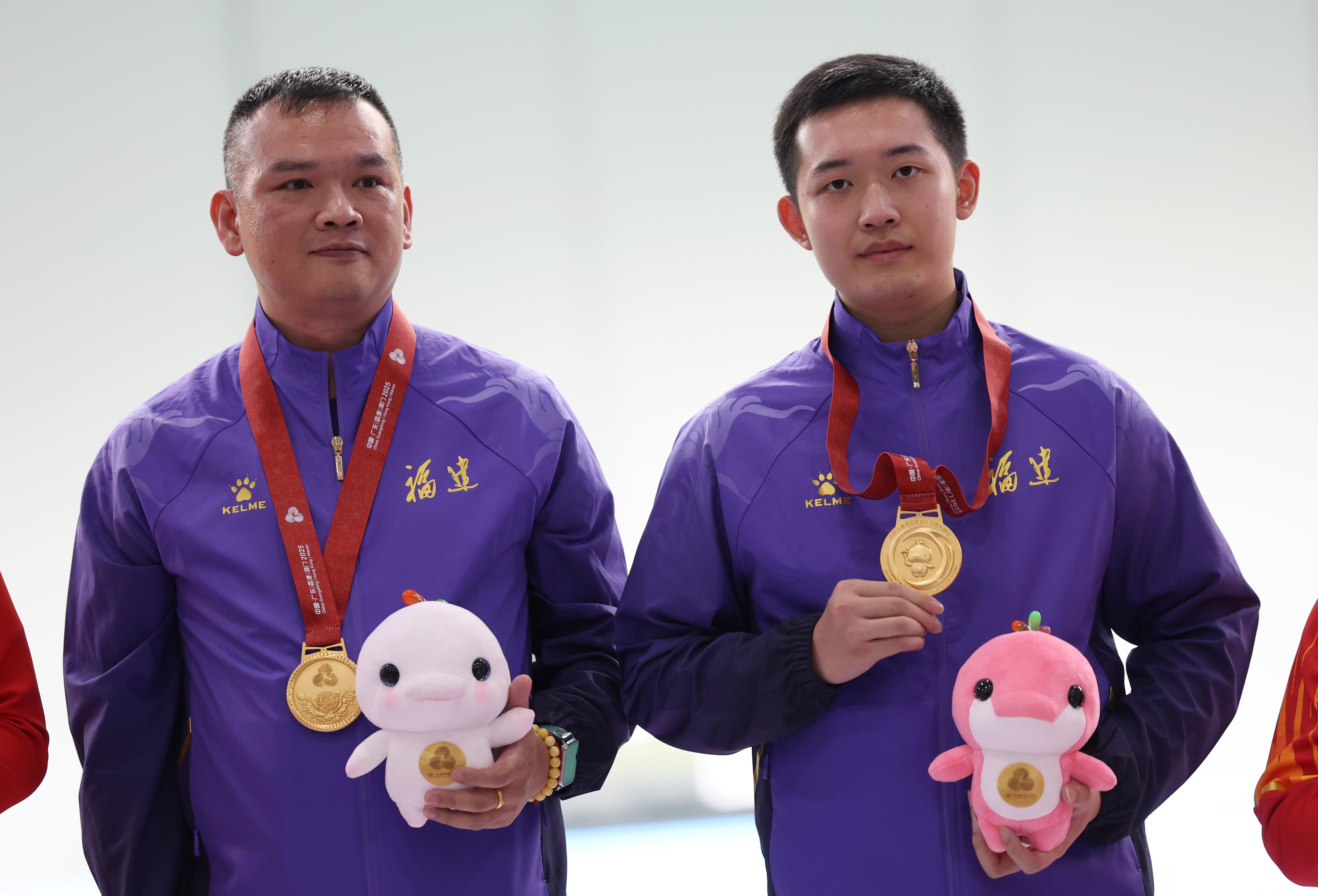 苏连博凡勇夺“十五运”福州首金