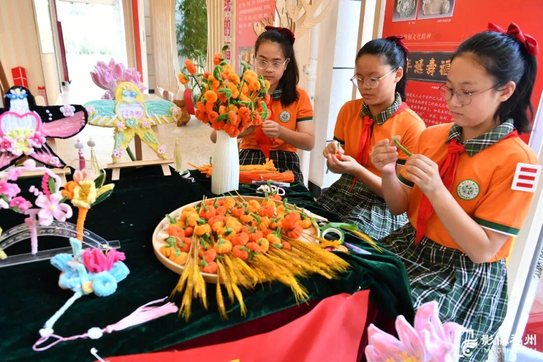 强国复兴有我 争当新时代好少年