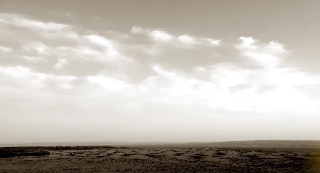 为修复这几个大字，他动用了一颗在轨卫星……