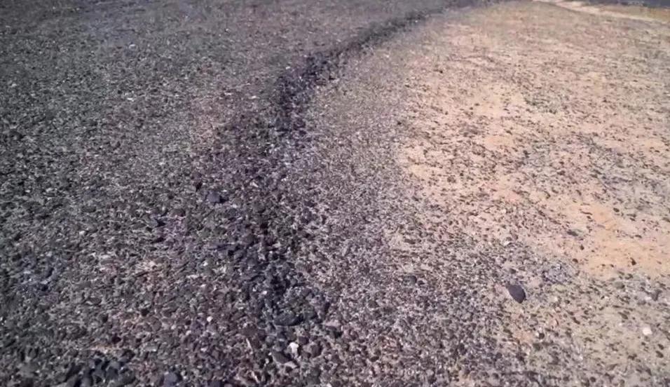 为修复这几个大字，他动用了一颗在轨卫星……