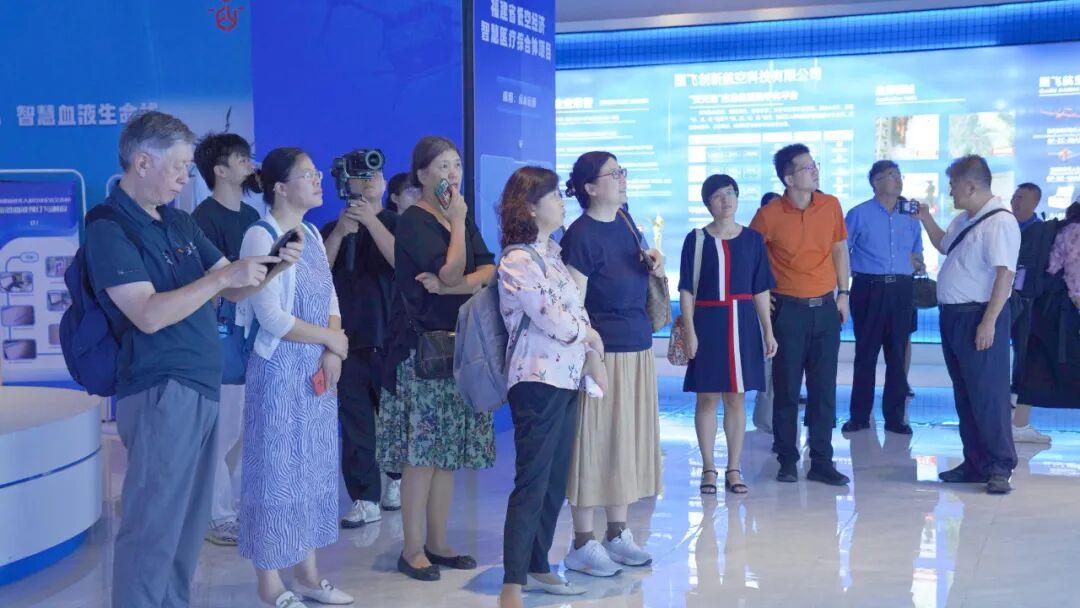 大咖齐聚福州高新区，共绘数字人才新生态蓝图！