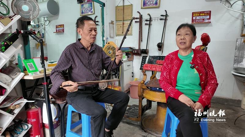 《沉默的荣耀》中这首福州民谣感动无数人 洪塘古街老夫妻深情演绎《月光光》