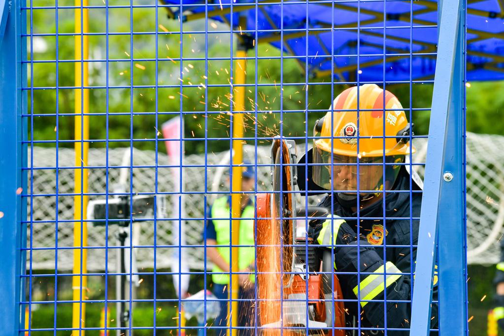 雨中争锋！消防“龙虎榜”比武开赛 福州51名尖兵亮剑实战场