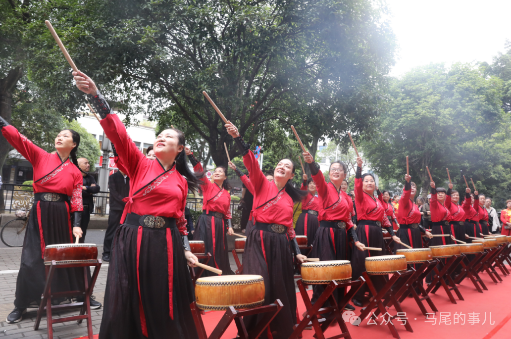 鼓韻傳情聚馬尾 兩岸同樂譜歡歌 鼓韻傳情聚馬尾 兩岸同樂譜歡歌