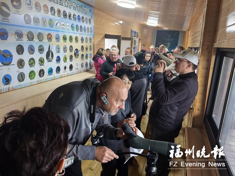 32位国际友人“打卡”闽江河口湿地 点赞生态保护成效