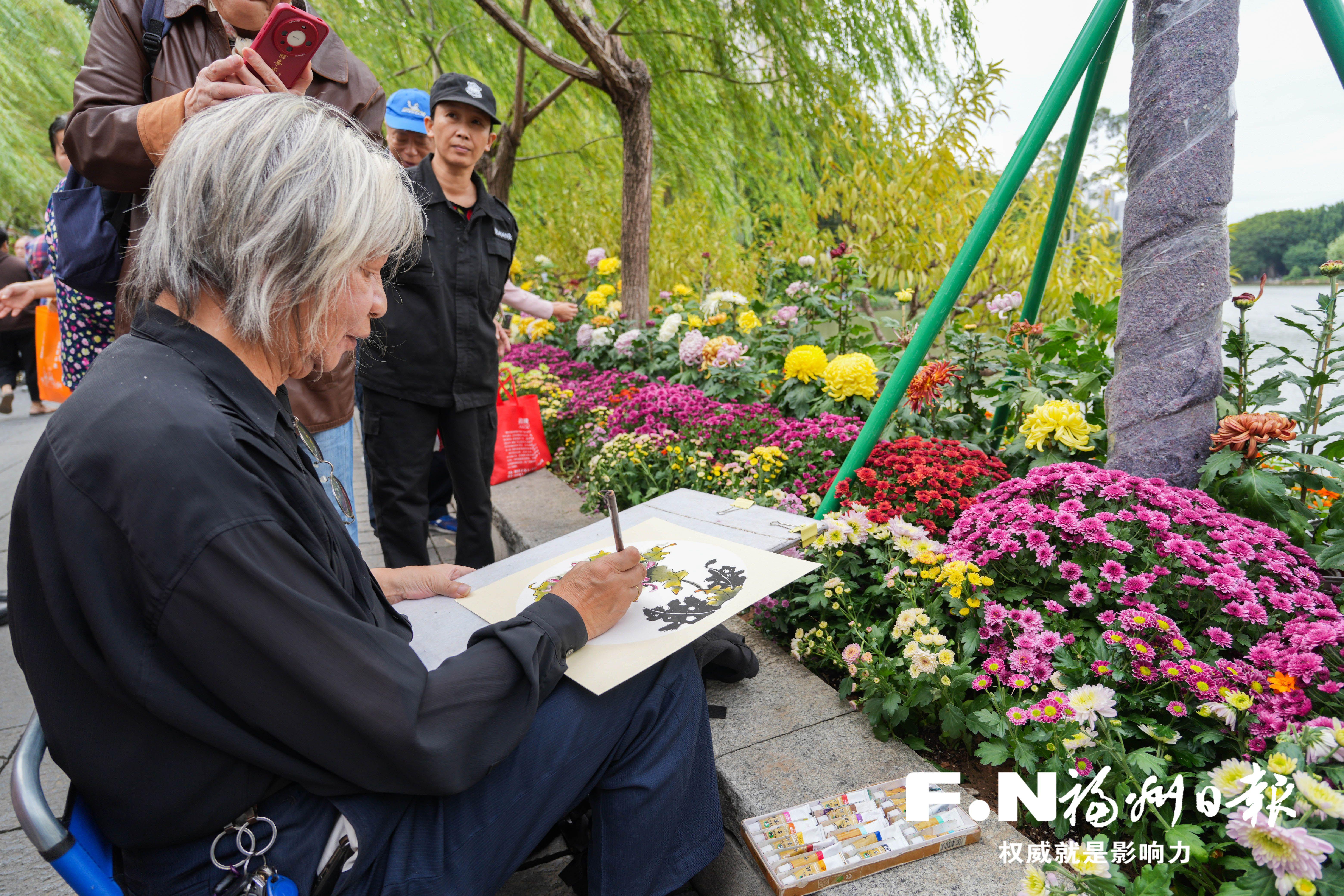 福州西湖金秋菊展今日开幕