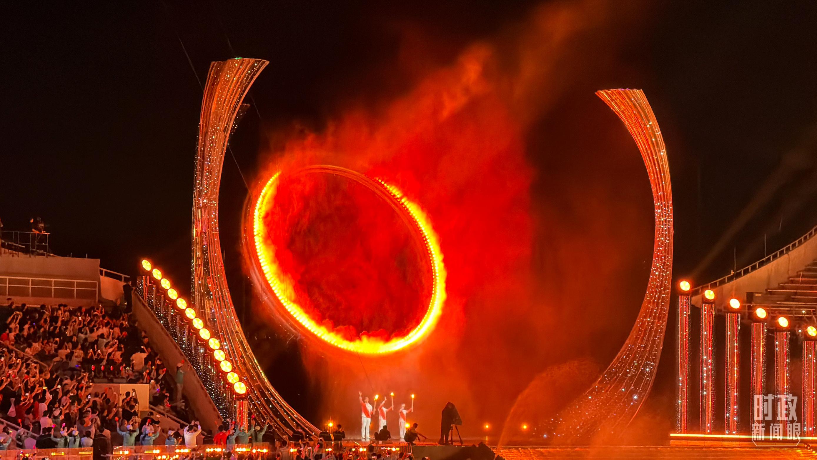 时政新闻眼丨第十五届全运会开幕日，习近平出席多场活动蕴含哪些深意