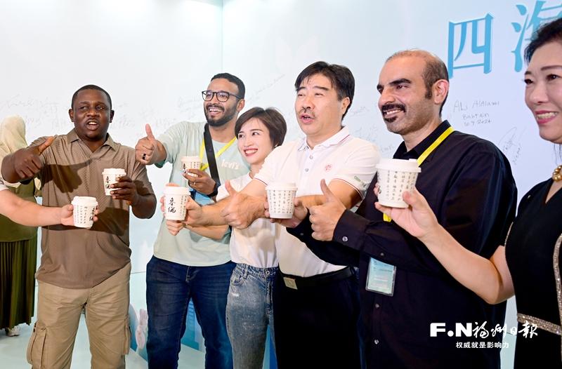 这真是中国春天的味道!福州茉莉花茶香飘50多个国家 这真是中国春天的味道!福州茉莉花茶香飘50多个国家