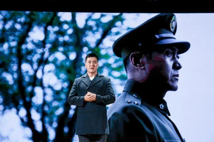 “不忍心看却舍不得停”！《沉默的荣耀》后劲为啥这么大？