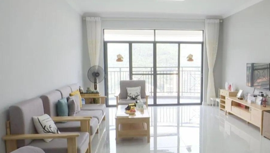 超万名毕业生选择的算力城市，穿粤到闽来找你！