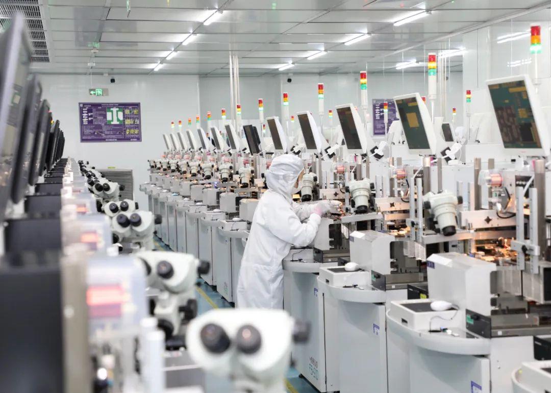 超万名毕业生选择的算力城市，穿粤到闽来找你！